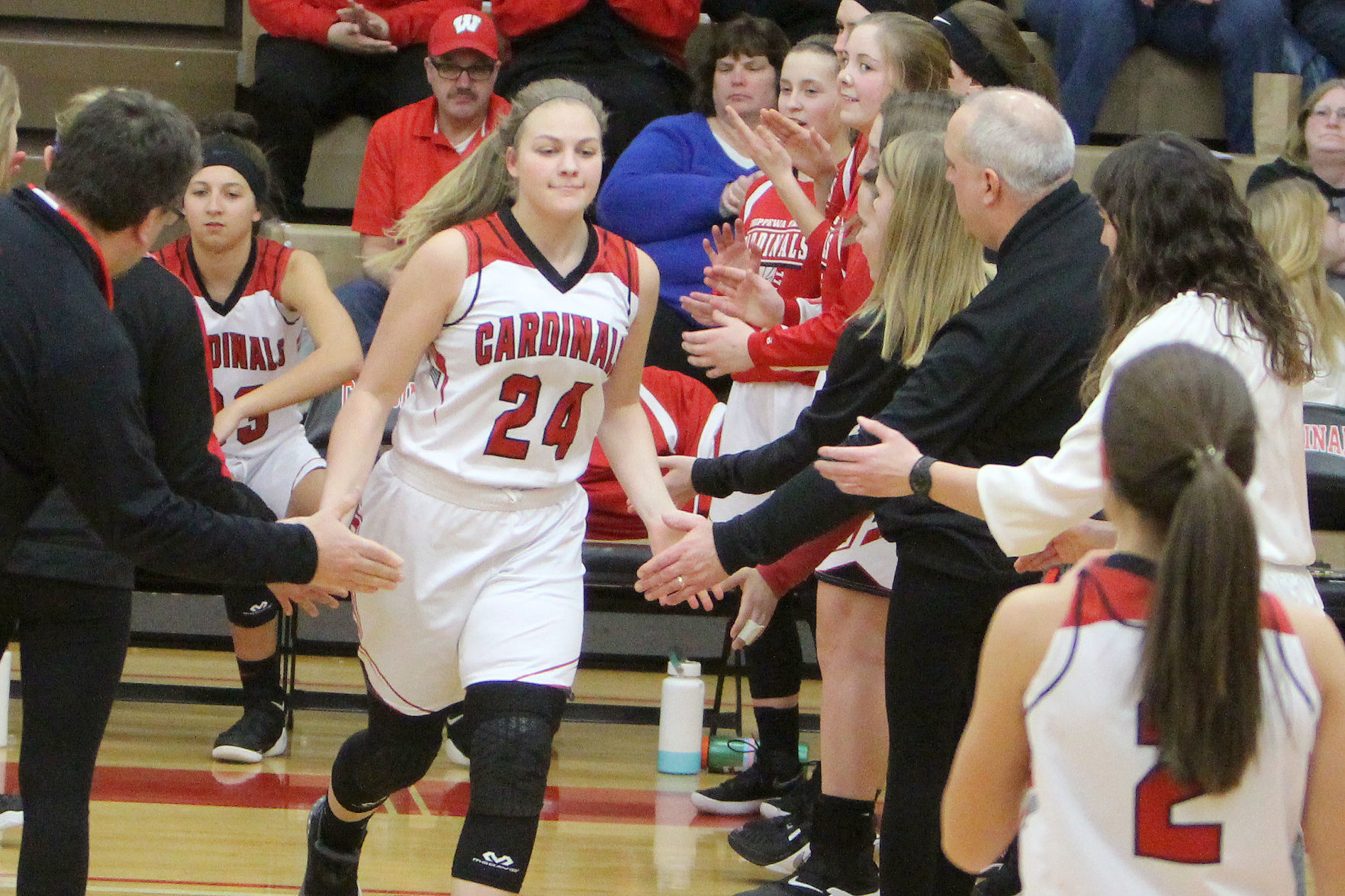 Eau Claire Memorial at Chi-Hi girls basketball 2-8-19